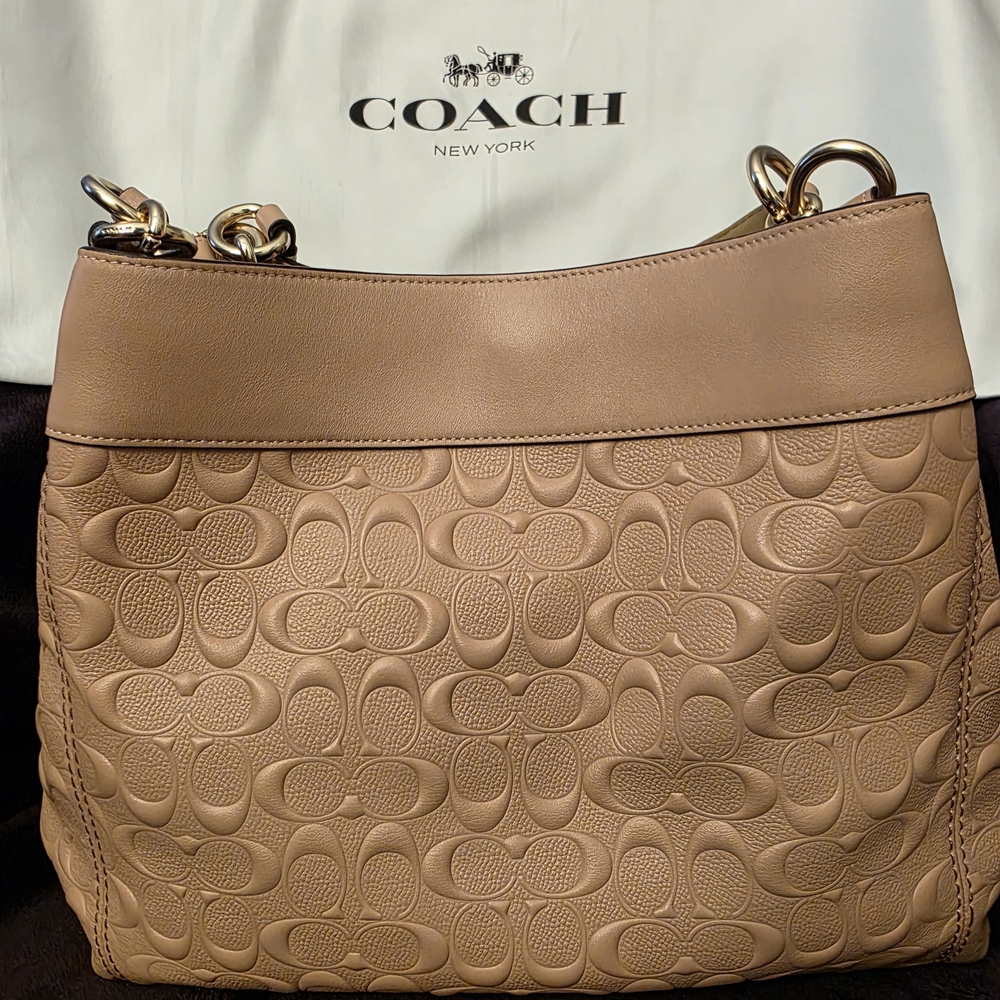 Coach Lexy Shoulder Bag - Picture 12 of 15